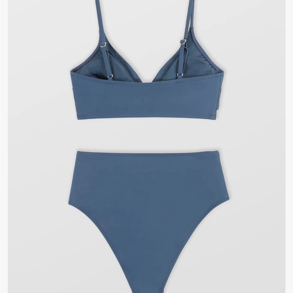 Cupshe Blue Wrap Bikini Set Modern High-Waisted Design - Picture 5 of 6